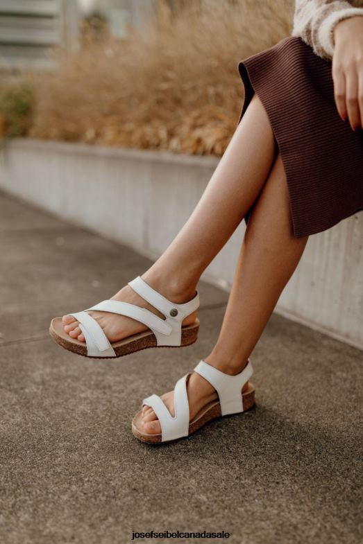 Women Josef Seibel Tonga 25 WHITE Sandals XP2NL79